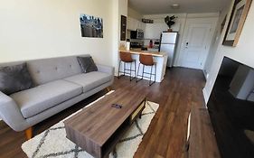 Heart Of Detroit Gem! 2Br Apt